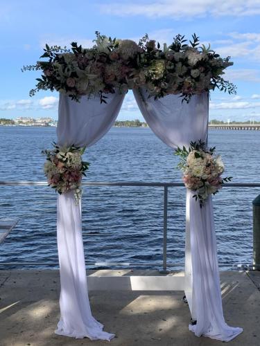 Bradeton Florida Wedding Florist, Scarlett's Flowers, Bridal Bouquets, Ceremony Flowers, Reception Flowers