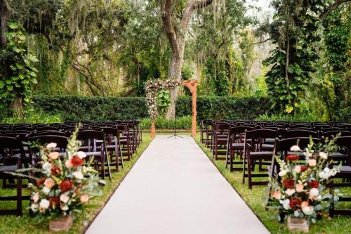 Bradeton Florida Wedding Florist, Scarlett's Flowers, Bridal Bouquets, Ceremony Flowers, Reception Flowers